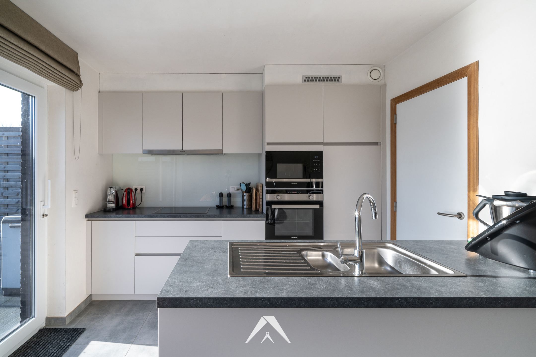 Gezellige nieuwbouwwoning met 3 kamers en tuin! - foto 4