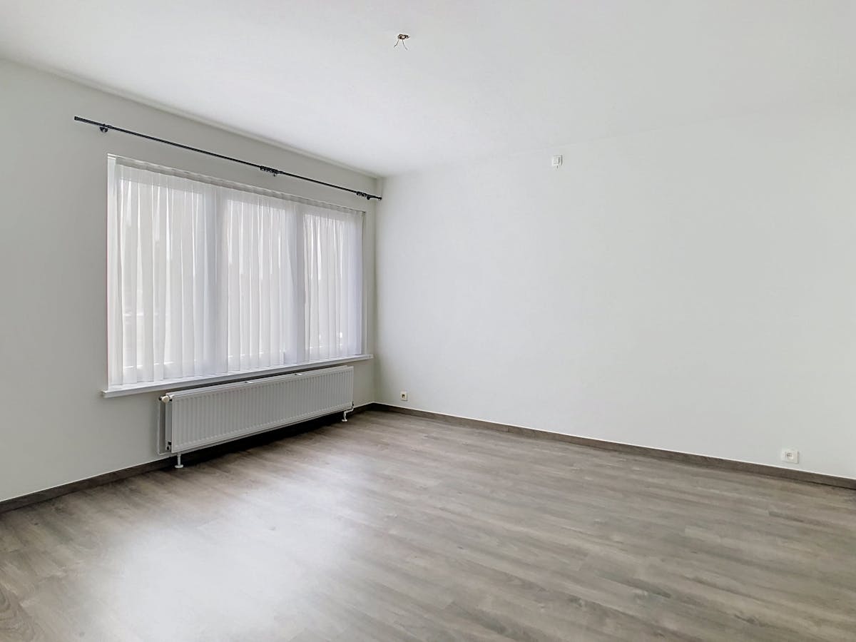 Apartment for rent in Beveren - photo 5