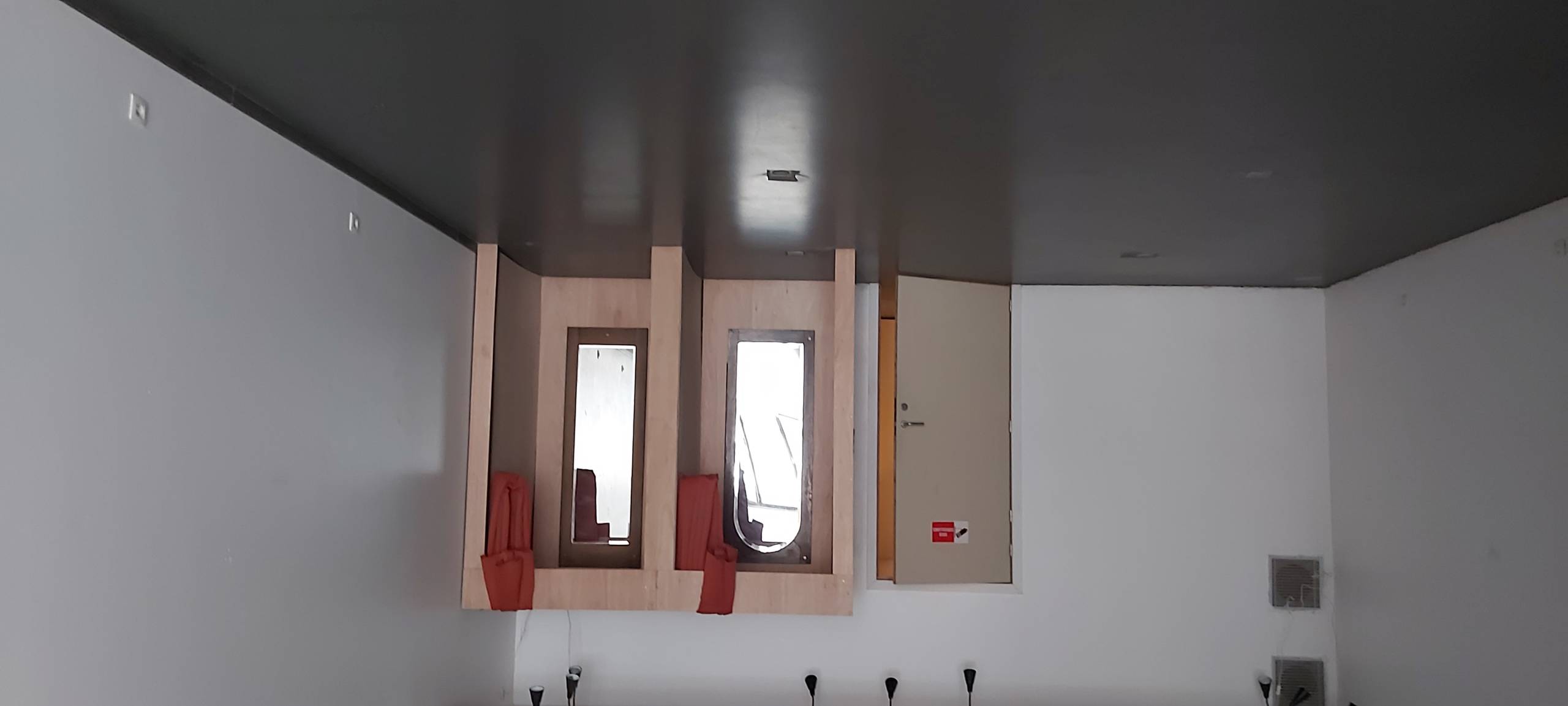 Ruime handelszaak in het centrum van De Panne ! - foto 3