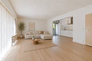 Ontdek dit prachtig gerenoveerde appartement in Turnhout, ideaal gelegen in een rustige, groene omgeving en toch op wandelafstand van scholen,...
