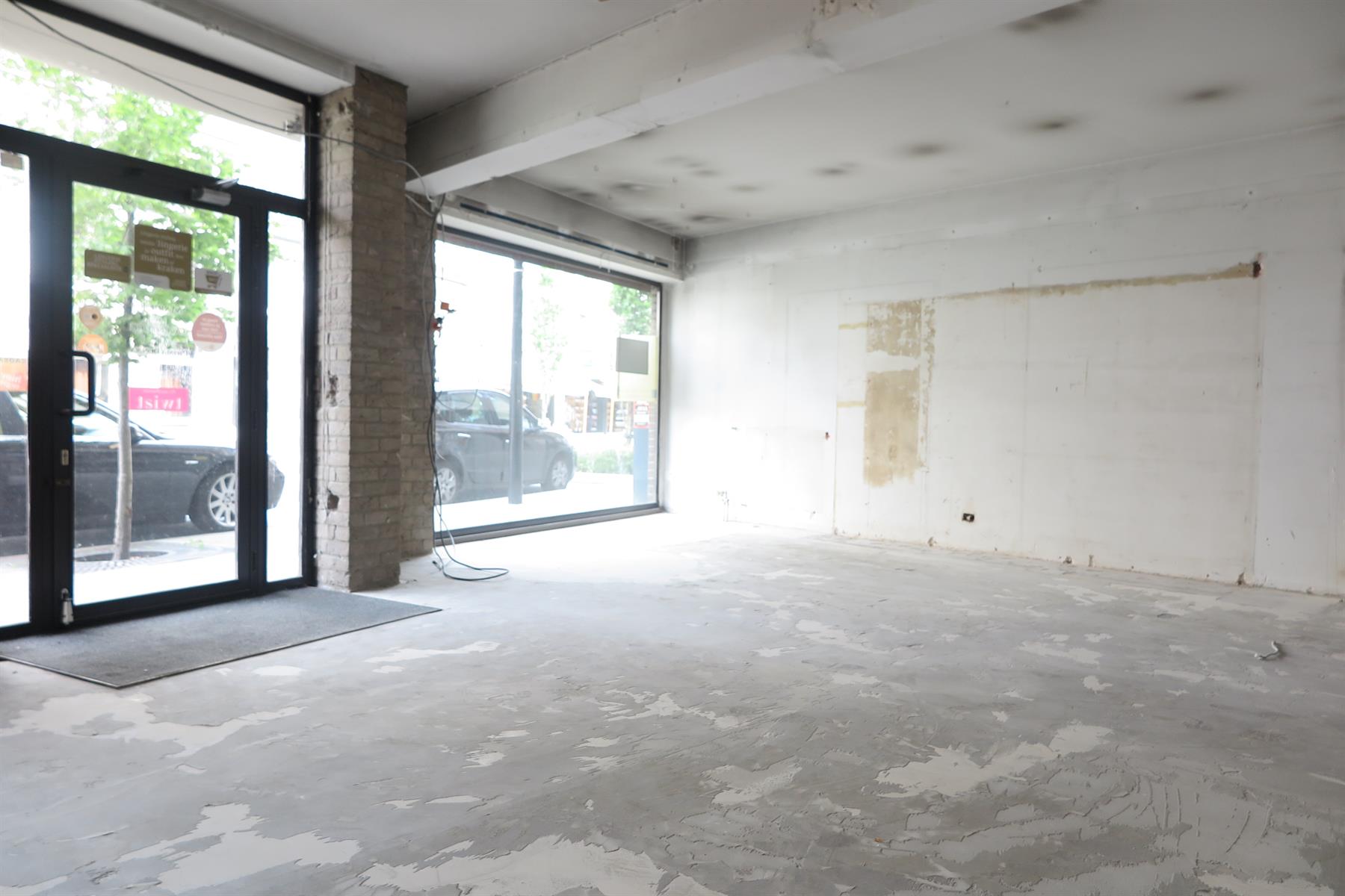 Centraal gelegen handelsruimte in hartje Geel ! - foto 5