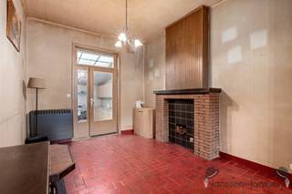 Propriété de charme avec un excellent rapport qualité-prix et un fort potentiel à BorgloonDans le pittoresque Borgloon, connu pour ses paysages en...