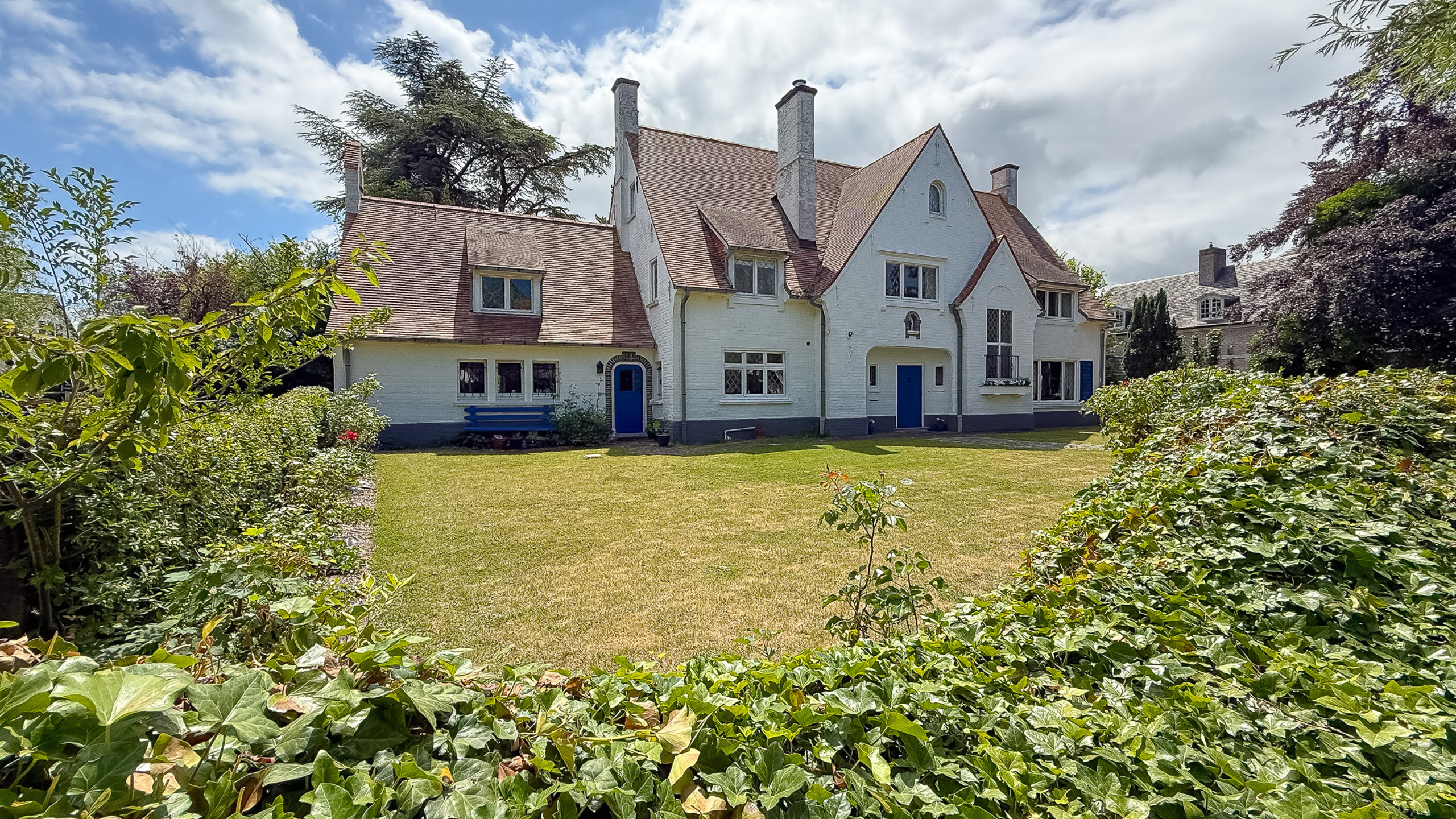 Karaktervolle villa met uitzonderlijk potentieel -TOPLOCATIE - foto 5