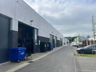 This modern warehouse of approximately 429 m² is part of the brand new project “Nelca-Noord”. The building has an architectural appearance with...