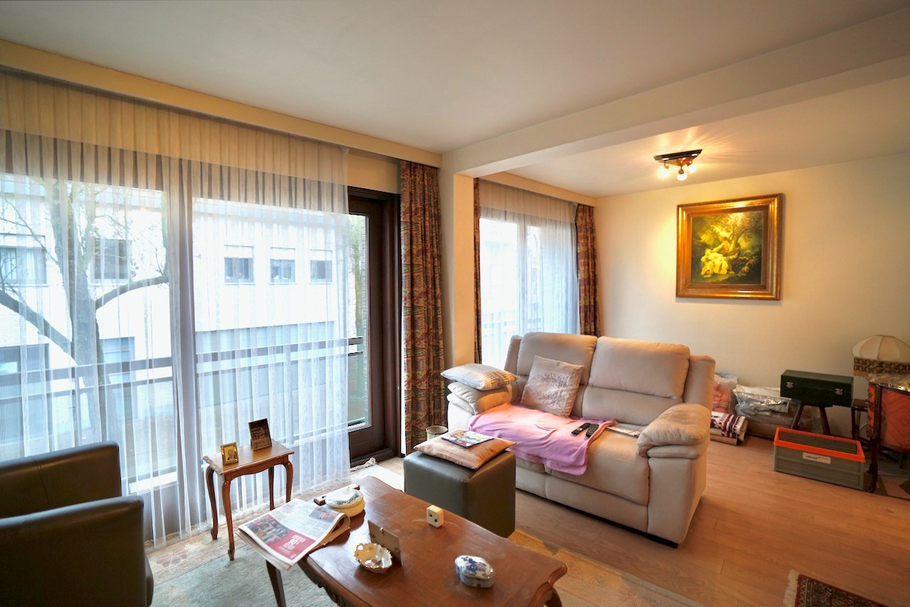 Praktisch appartement met 2 slaapkamers in hartje Evergem ! - foto 3