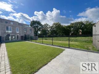 Ben je op zoek naar een moderne, energiezuinige woning op wandel- en fietsafstand van Mechelen? Dan is deze woning een absolute aanrader! Deze...