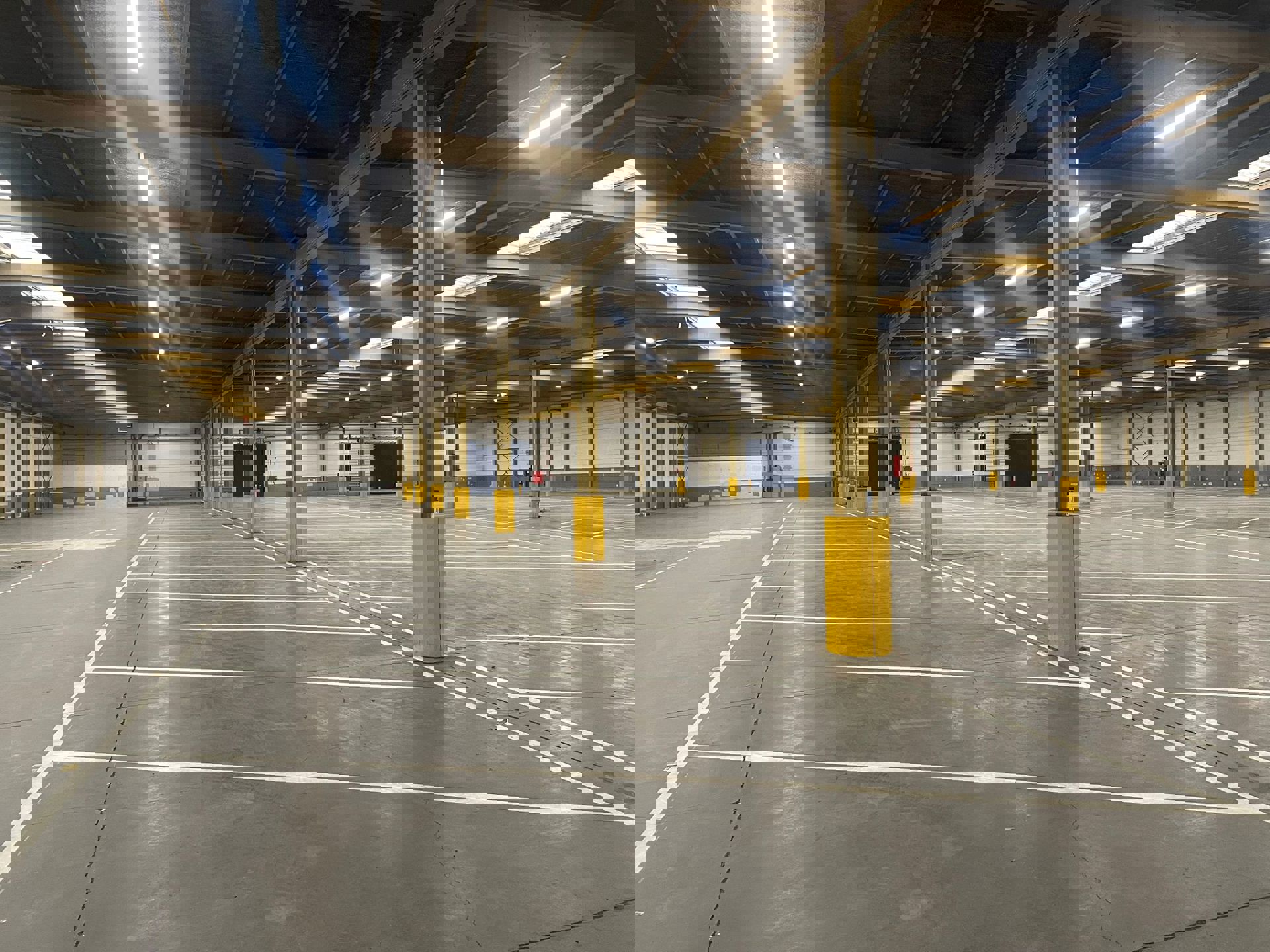 Commercial à louer à Saint-Nicolas - photo 4