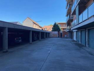 Garage à louer à Louvain