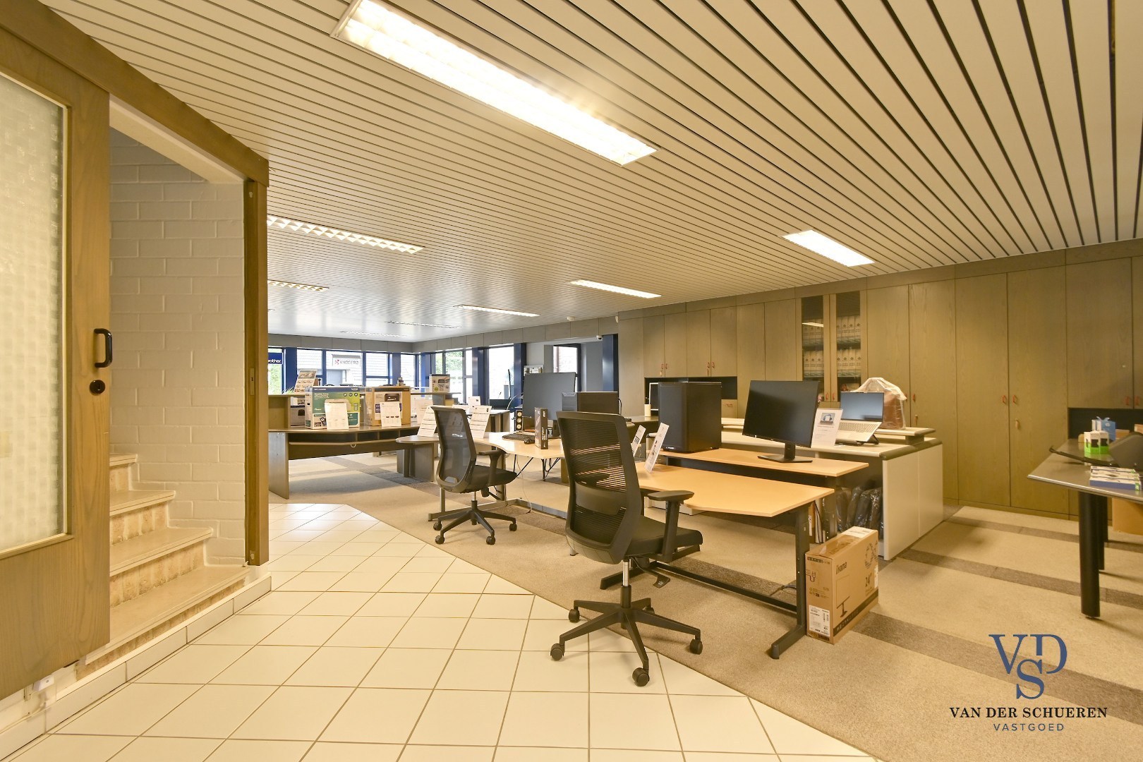 Ruim handelspand met penthouse in villastijl - foto 5
