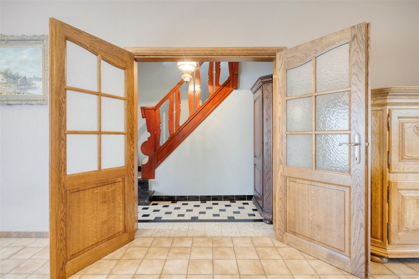 Rustig gelegen, op te frissen halfopen bebouwing met 3 slaapkamers op een perceel van 672 m². - foto 5