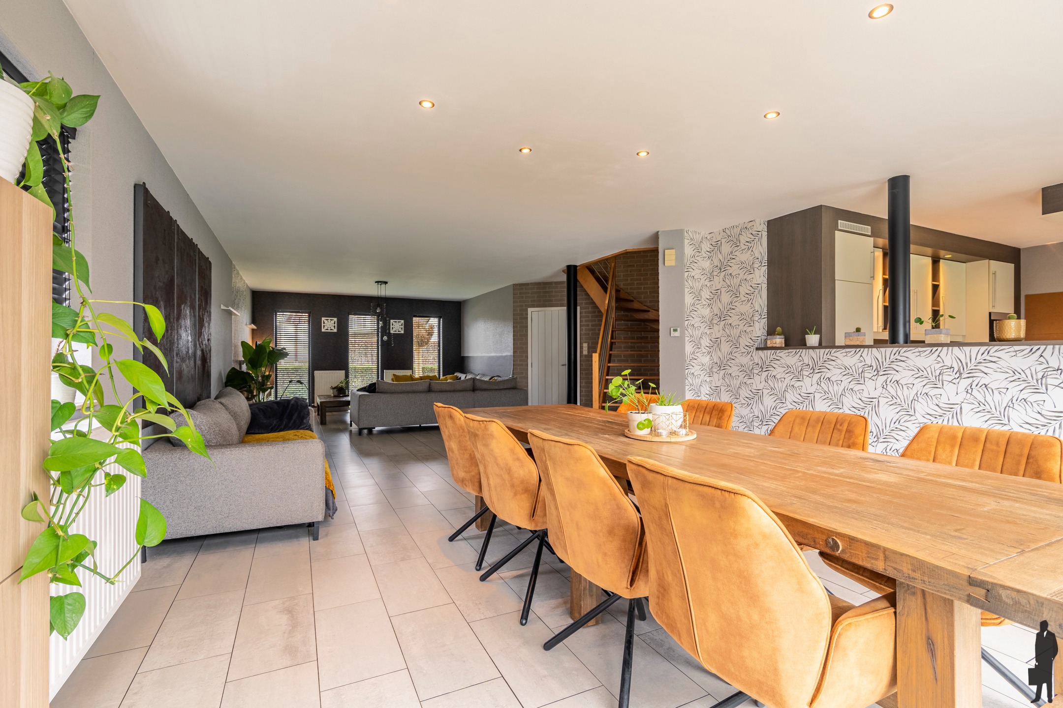 Huis te koop in Hoogstraten met 5 slaapkamers - foto 2