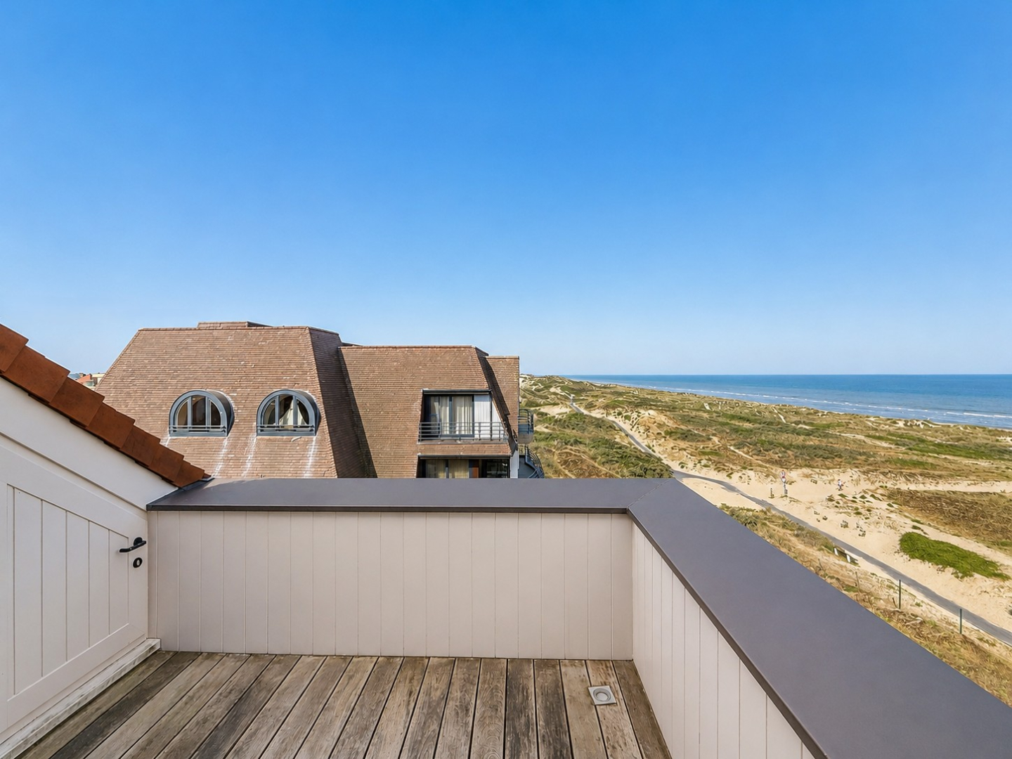 Penthouse unique avec quatre terrasses et vue imprenable sur la mer à Saint-André (Ostdunkerque) - photo 5