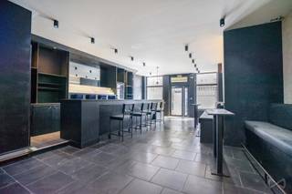 Présentation complète sur le site : https://weinvest.be/fr-BE/property/for-rent/huy/commercial/30614?internal=true&from=search     A la recherche...