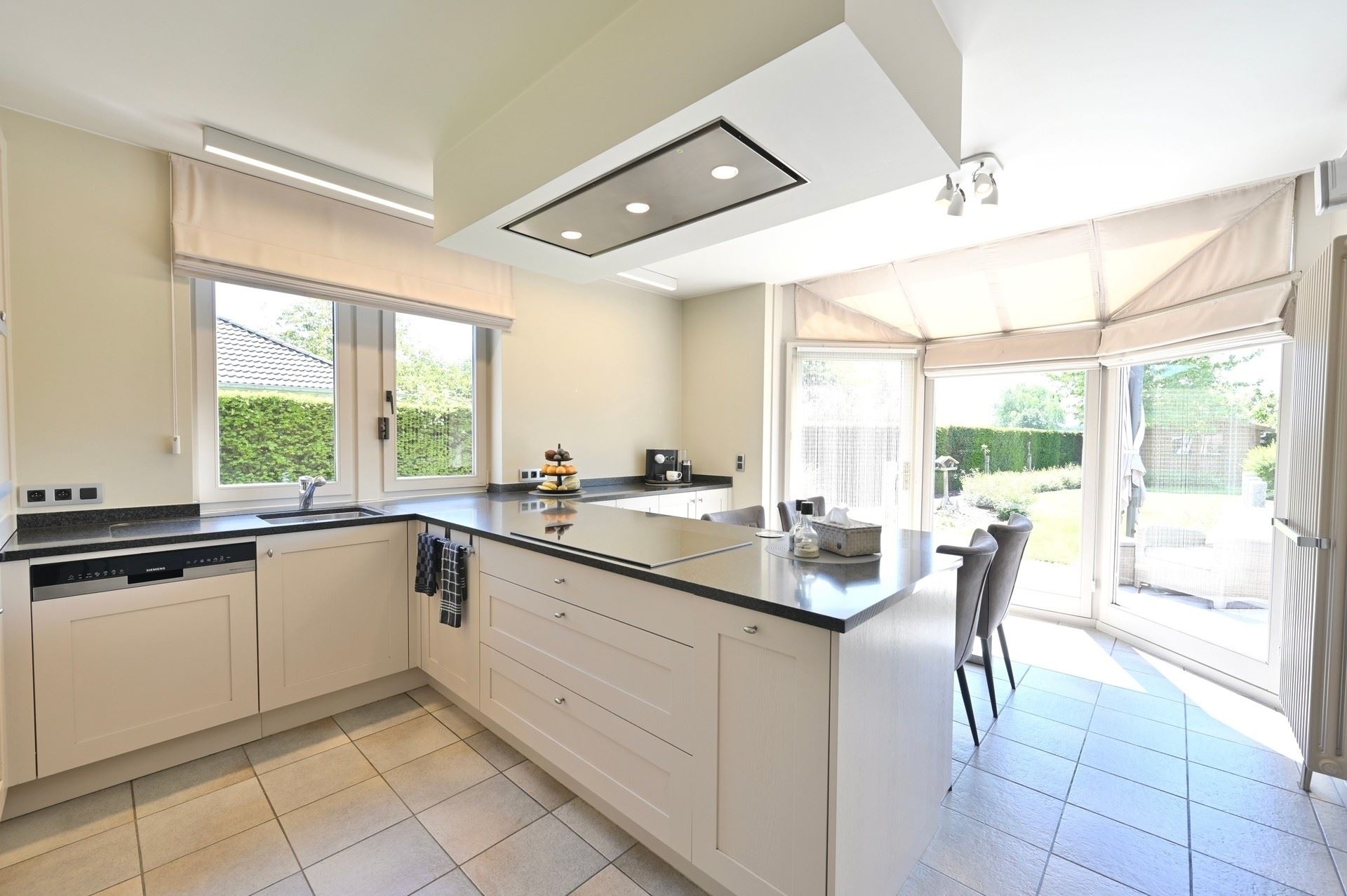 Villa - photo 5