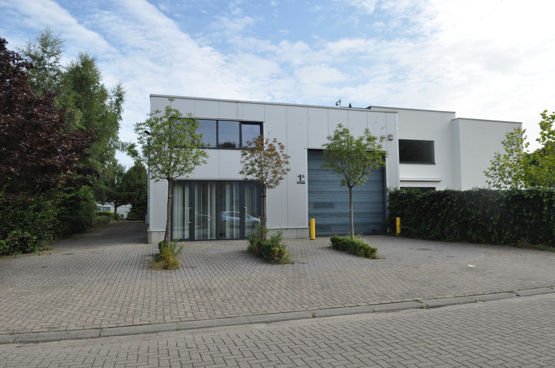 Commercial à louer à Schoten