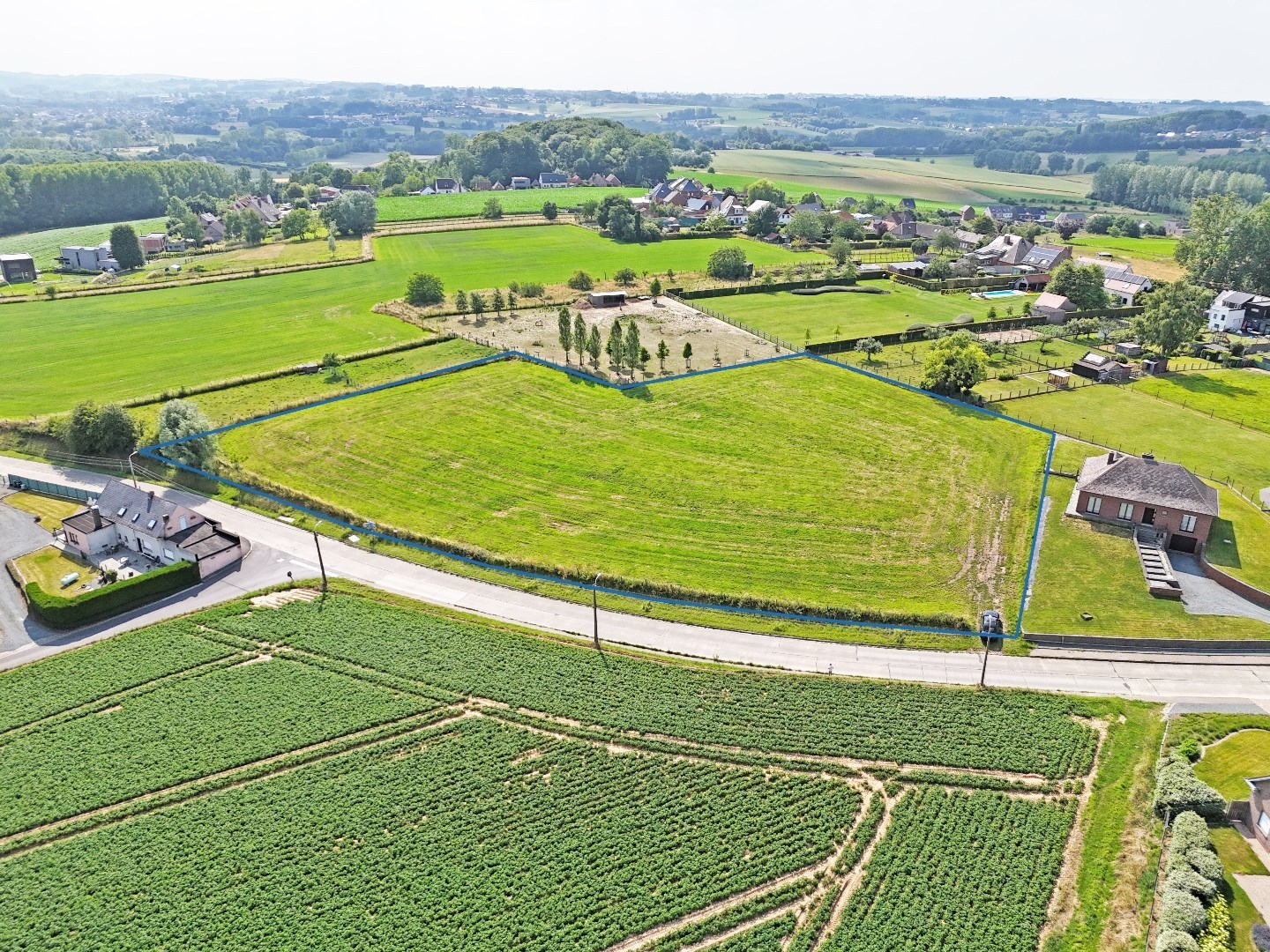 Bouwgrond voor open bebouwing op +/- 8 are te Zottegem - foto 2