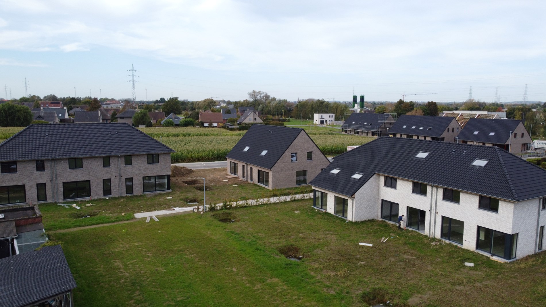 Gloednieuwe verkaveling te koop in hartje Kluisbergen - foto 2