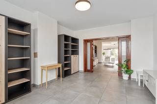 Bienvenue dans cette spacieuse maison familiale à Aarschot avec une excellente disposition et des équipements modernes. Cette propriété offre...