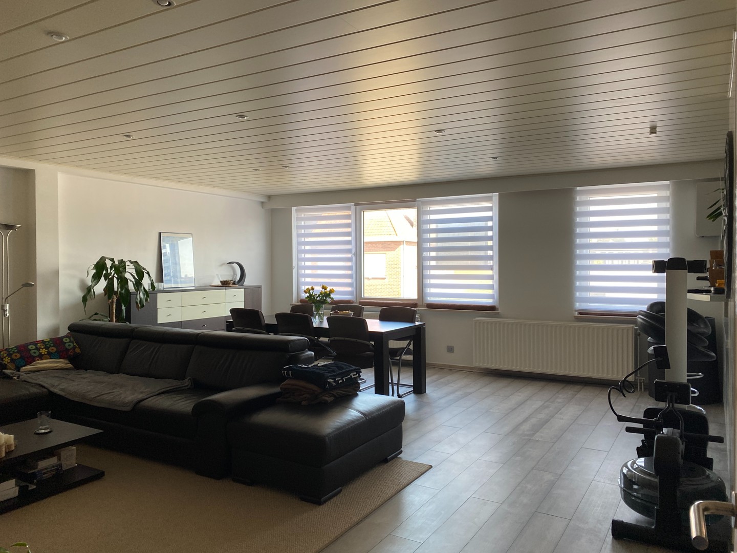 Instapklaar 2-slaapkamer appartement met dakterras - foto 2