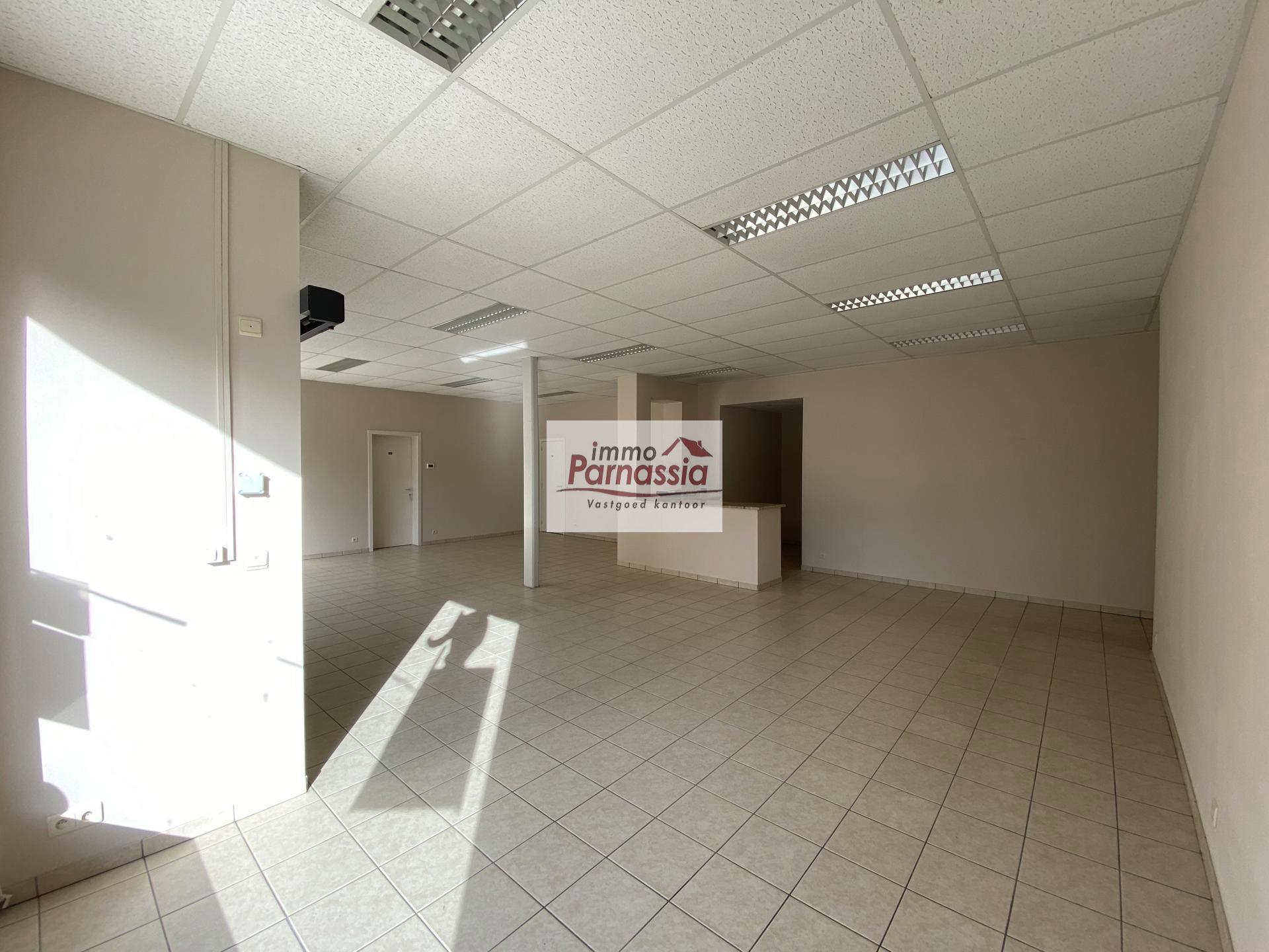 Commercial à louer à Kortenberg - photo 5