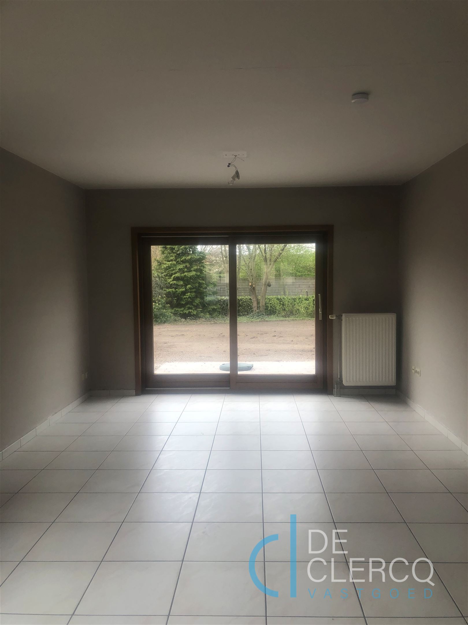 Charmante woning TE HUUR op toplocatie in Lochristi! - foto 2