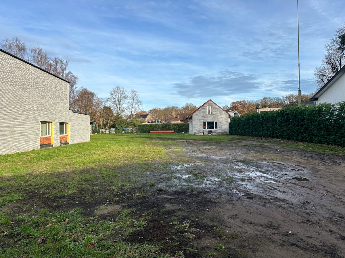 Terrain résidentiel de 11,5 acres pour une maison individuelle - photo 3