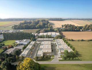 <p><span>Dit project, gelegen aan de Rue de Mellemont in Perwez, biedt verschillende units met oppervlaktes van 144 m² tot 305 m². Ze bieden tal van mogelijkheden voor opslag, professionele activiteiten of als investering.</span></p>
<p><span>Het project bevindt zich in een rustige omgeving en is vlot bereikbaar, terwijl het toch dicht bij de voorzieningen van Perwez ligt. De belangrijkste verkeersaders, waaronder de E411 en de N29 en N243, zijn gemakkelijk bereikbaar en bieden een vlotte verbinding met Namen, Gembloux, Geldenaken en Brussel.</span></p>
<p><span>Bij elke unit zijn parkeerplaatsen inbegrepen in de verkoopprijs. Het aantal parkeerplaatsen verschilt naargelang de gekozen unit, zodat er voor elke koper een passende oplossing is.</span></p>
<p><span>Dankzij de verscheidenheid aan oppervlaktes, de strategische ligging en de praktische parkeermogelijkheden zijn deze units geschikt voor uiteenlopende professionele activiteiten en vormen ze bovendien een interessante investeringsopportuniteit.</span></p>