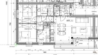 Residentie Flandrien is een kleinschalig nieuwbouwproject, gelegen aan de voet van de Kluisberg. Het project omvat 10 energiezuinige en kwalitatief afgewerkte appartementen, telkens met de mogelijkheid tot een garage.<br /><br /><strong>ACTIE:</strong><br /><strong>De eerste 4 kopers</strong> die een appartement mét garage aankopen, ontvangen <strong>een extra staanplaats ter waarde van € 12.500 gratis</strong> <em>(waarde exclusief kosten).</em><br /><br /><strong>✔</strong><strong> Prijs € 285.000 excl. btw en kosten</strong><br /><strong>✔</strong><strong> Prijs € 302.100 incl. 6% btw</strong> <em>(te vermeerderen met de notariskosten, aansluitingskosten en de kosten voor de basisakte)</em><br /><strong>✔</strong><strong> Project komt in aanmerking voor het 6% btw-tarief</strong><br /><strong>✔</strong><strong> De werken zijn reeds aangevat</strong><br /><br />De appartement beschikt over:
<ul>
	<li><span>2 slaapkamers en een ruim terras;</span></li>
	<li><span>Woonoppervlakte <strong>79 m²</strong>;</span></li>
	<li><span>Energiezuinige warmtepomp in combinatie met vloerverwarming;</span></li>
	<li><span>Ventilatiesysteem type C+.</span></li>
</ul>
Residentie Flandrien biedt een comfortabele en duurzame woonomgeving op een toplocatie, ideaal voor wie op zoek is naar kwalitatief wonen in een groene omgeving.<br /><strong>Interesse in dit project?</strong><br />Contacteer Jens voor een persoonlijke toelichting.<br /><br />📞 0488 98 13 30<br />✉️ jens@immoboss.be
