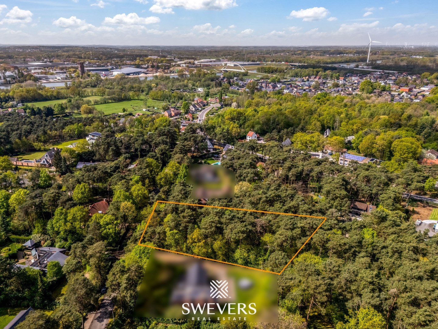 Exclusieve bouwgrond in gegeerde villawijk in Viversel - foto 1