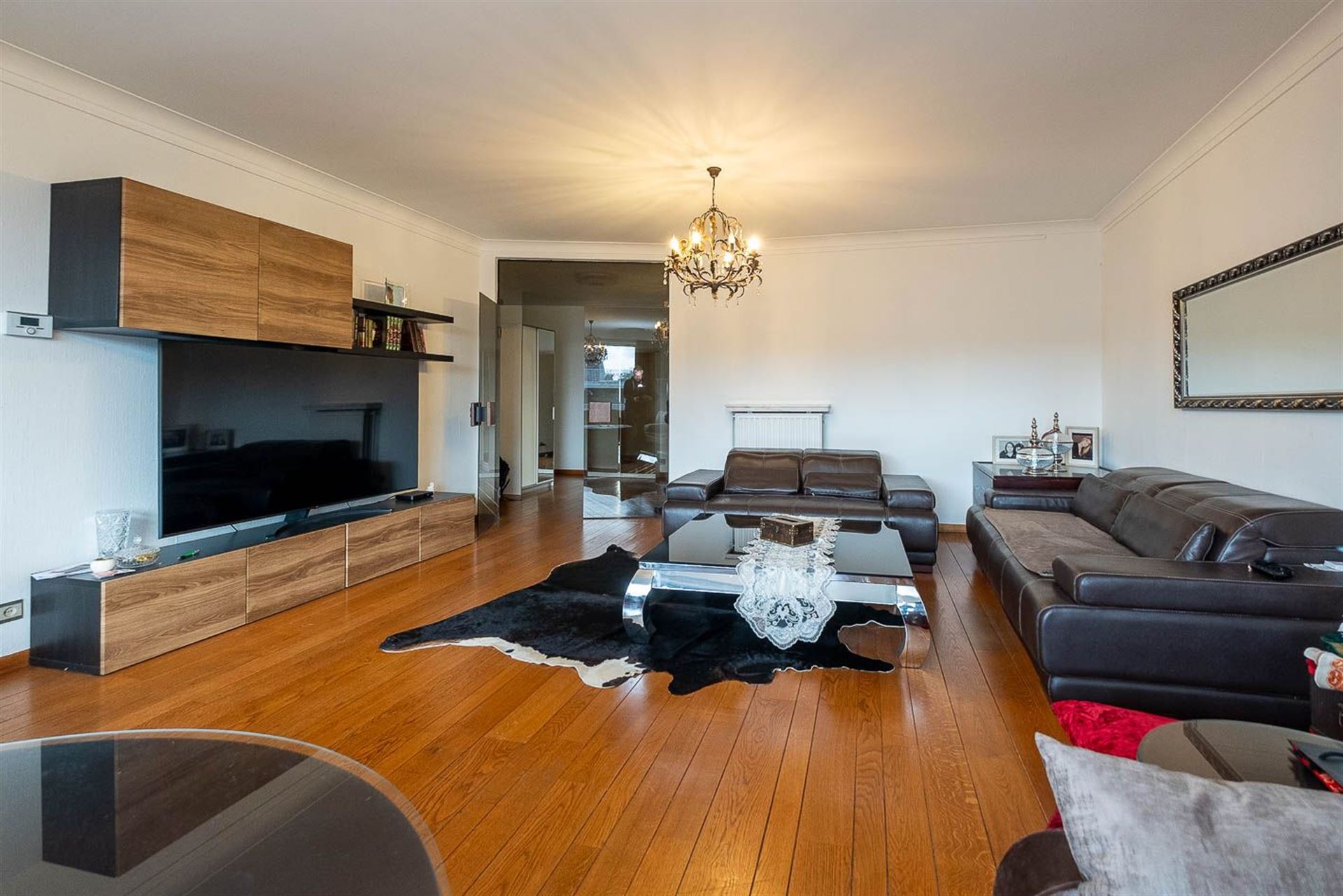 Ruim appartement met 3 slaapkamers, terrasen en garagebox (+ € 29.500) - foto 4