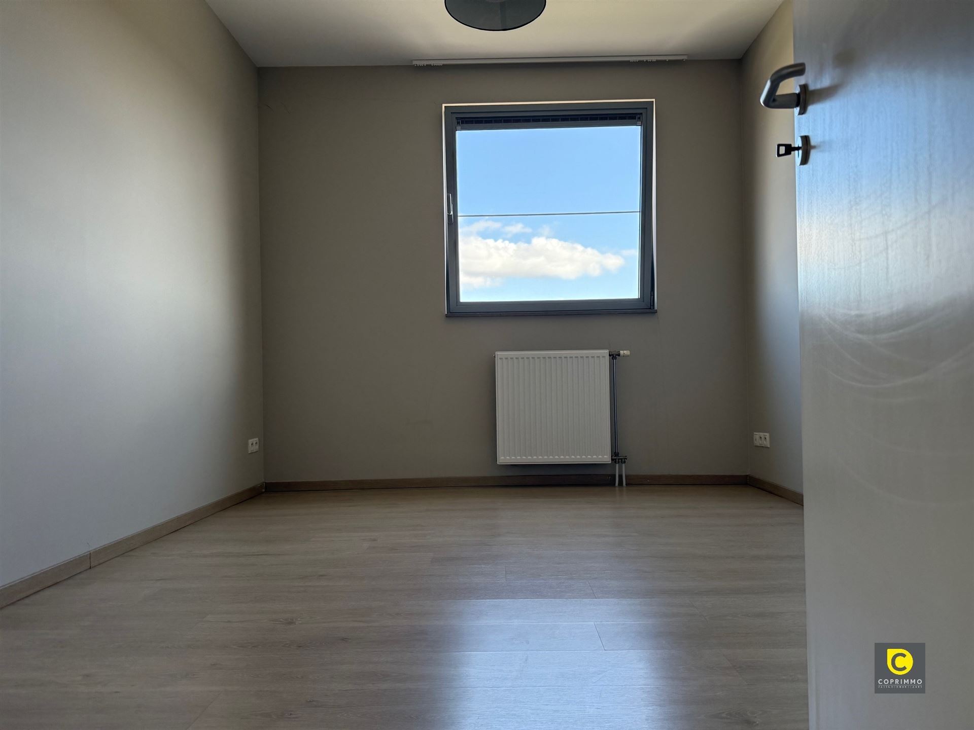 Appartement met 2 slk. en P - foto 5