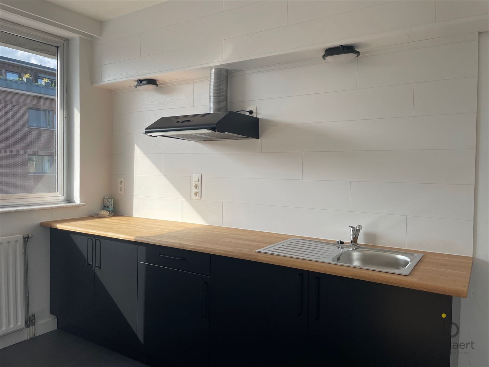 Ideaal gelegen twee (of drie) slaapkamer appartement in het hartje van Brasschaat!  - foto 5