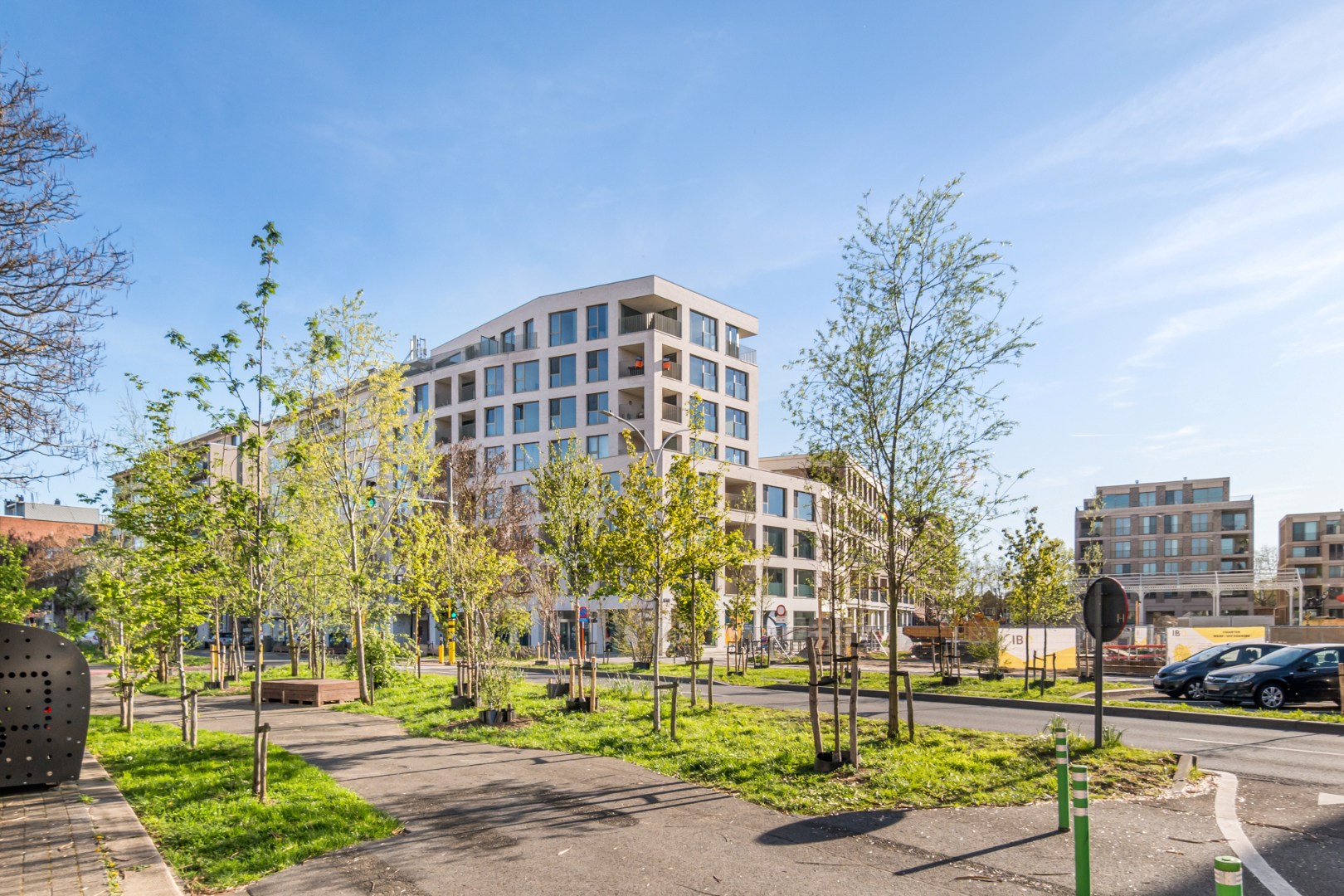 Modern appartement met terras, autostaanplaats + kelderberging - foto 2