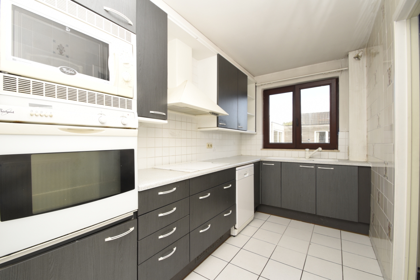 Ruime duplex met 2 slaapkamers en garage - foto 4