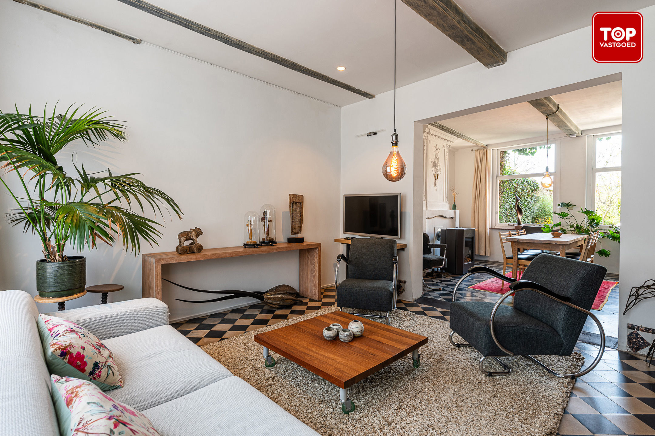 Authentieke en ruime woning met 3 slaapkamers, groot atelier en zonnige tuin - foto 3