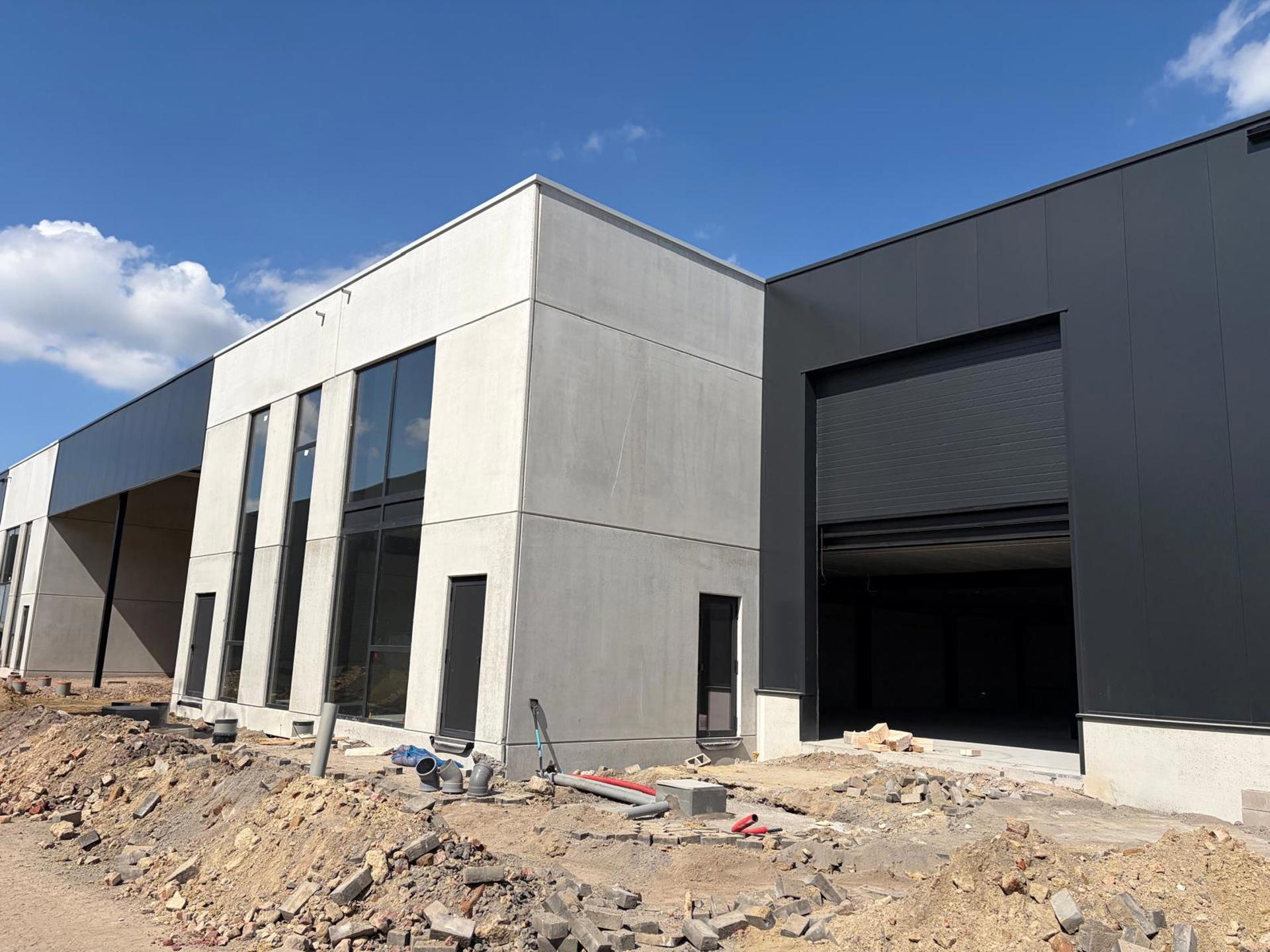 Twee KMO-units | 979m² totaal | A12 zichtlocatie - foto 1