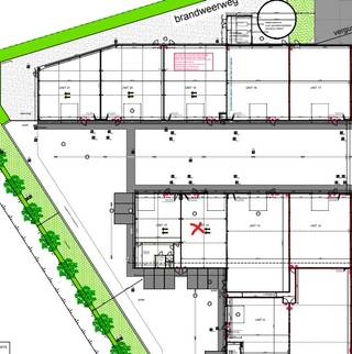 Goedgelegen industriële hal / bedrijfshal van 200m² gelegen op het bedrijvenpark 'HOEVENDIJK' in Meerhout. <br />Dit bedrijvenpark heeft verschillende KMO-units en toonzalen , is gelegen op de hoek van Molsebaan ( N110 ) en Hoevendijk. Net buiten het centrum van Meerhout. <br />Via de autostrade E 313 - afrit 24 ( GEEL -OOST ) heeft dit bedrijvenpark een algemene goede bereikbaarheid. Ook de bereikbaarheid naar Nederland via de ringweg MOL -LOMMEL -EINDHOVEN is zeer goed. <br /><br />Geschikt voor diverse doeleinden : opslag, overslag en/ of werkplaats.<br /><br />TECHNISCHE KENMERKEN<br />oppervlakte hal: 200 m² <br />elektriciteit: drijfkracht (63A)<br />breedte : 11m en diepte 17,6 m <br />industriële / led verlichting<br />staalskeletbouw met geïsoleerde betonplinten<br />Gladde polybeton vloer<br />vrije hoogte: 4m<br />sectionaalpoort : 4m x 4 <br />sanitair : wc voorzien +water <br />verwarmingssysteem aanwezig<br />voorzien van sprinklers