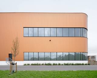 Magazijn Unit B :- magazijn 7.126m²- mezzanine 1.729m²...