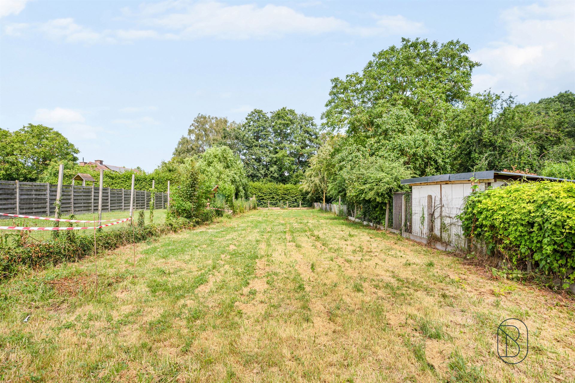 Bouwgrond van 831m², voor HOB, in landelijke omgeving. - foto 4