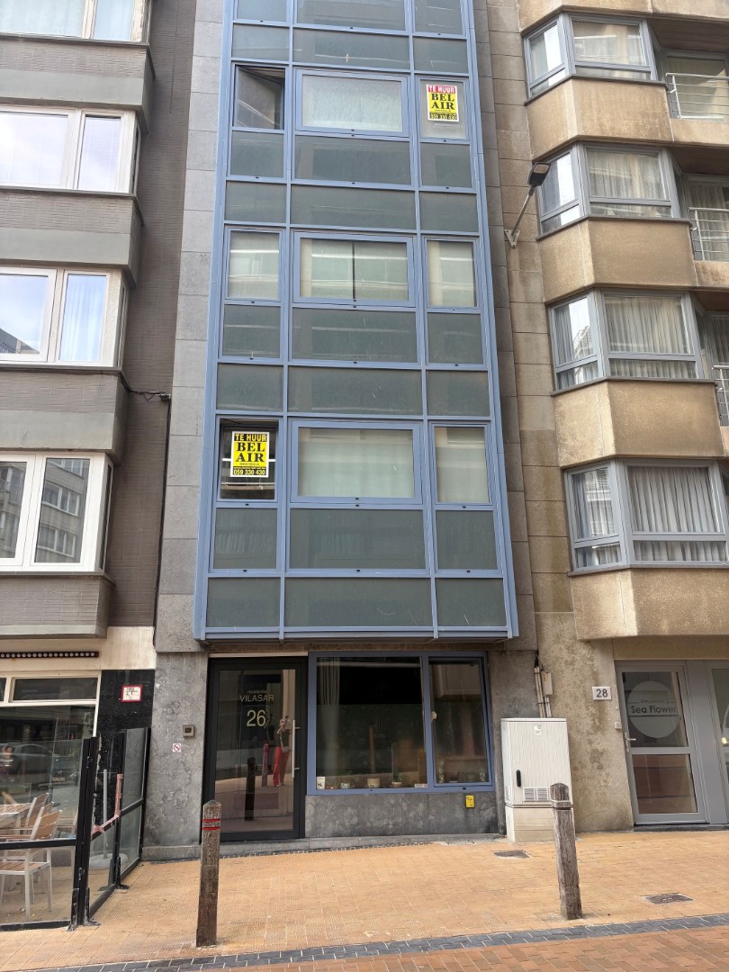 Modern niet-gemeubeld tweeslaapkamerappartement vlak aan zee en casino + garagebox - foto 5