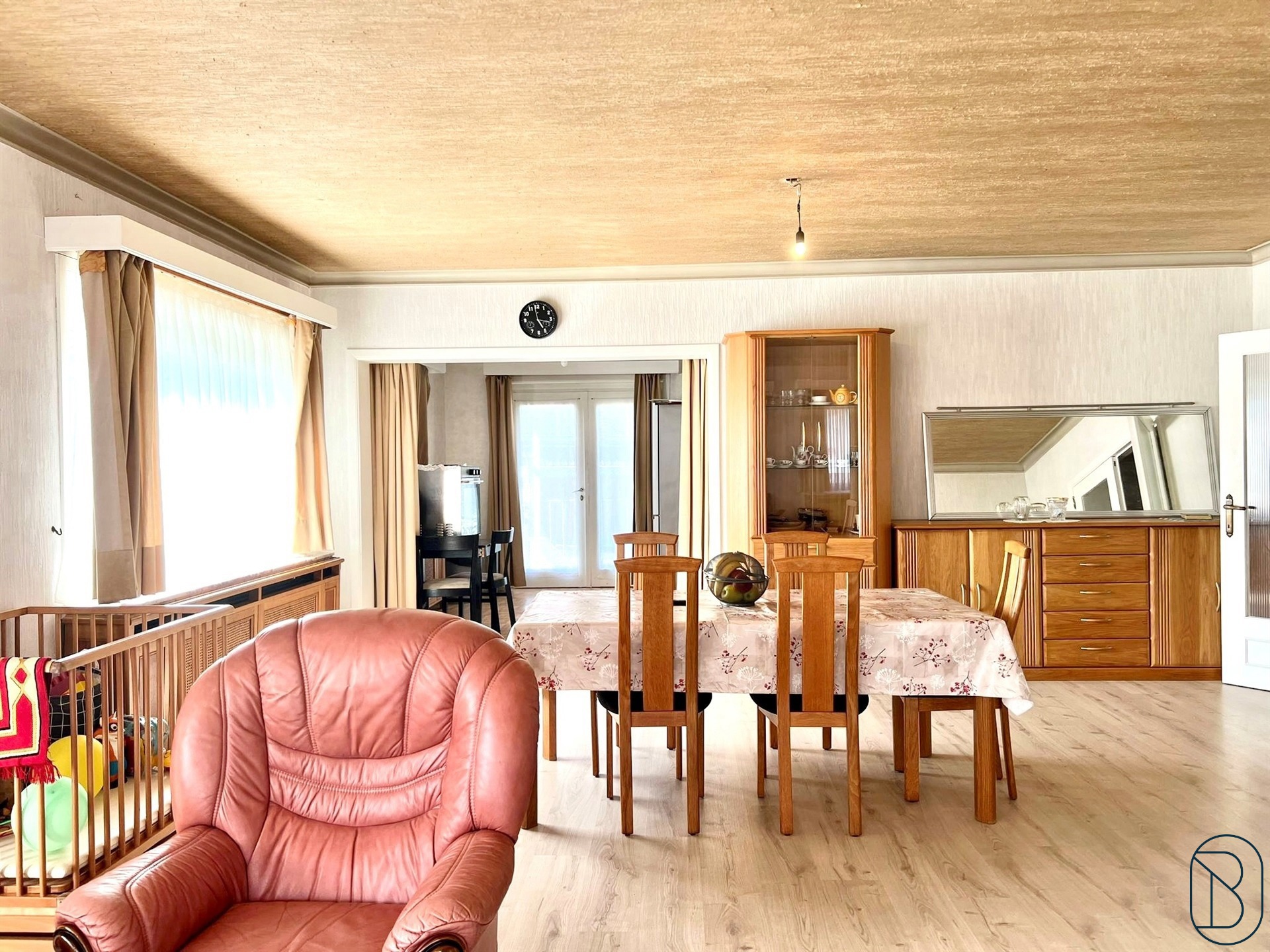 RUIM appartement met 3 SLK en 2 GARAGES - foto 5