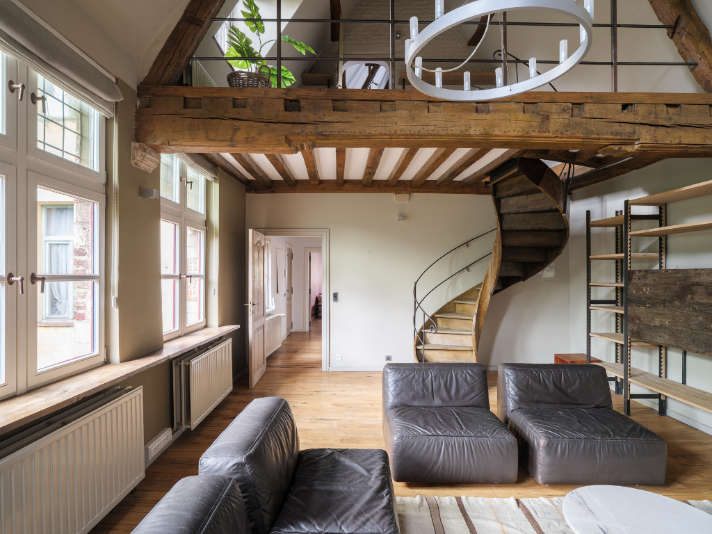 Patershol. Exceptionele eigendom met bijzondere buitenruimte en nabijgelegen overdekte autostaanplaats - photo 4