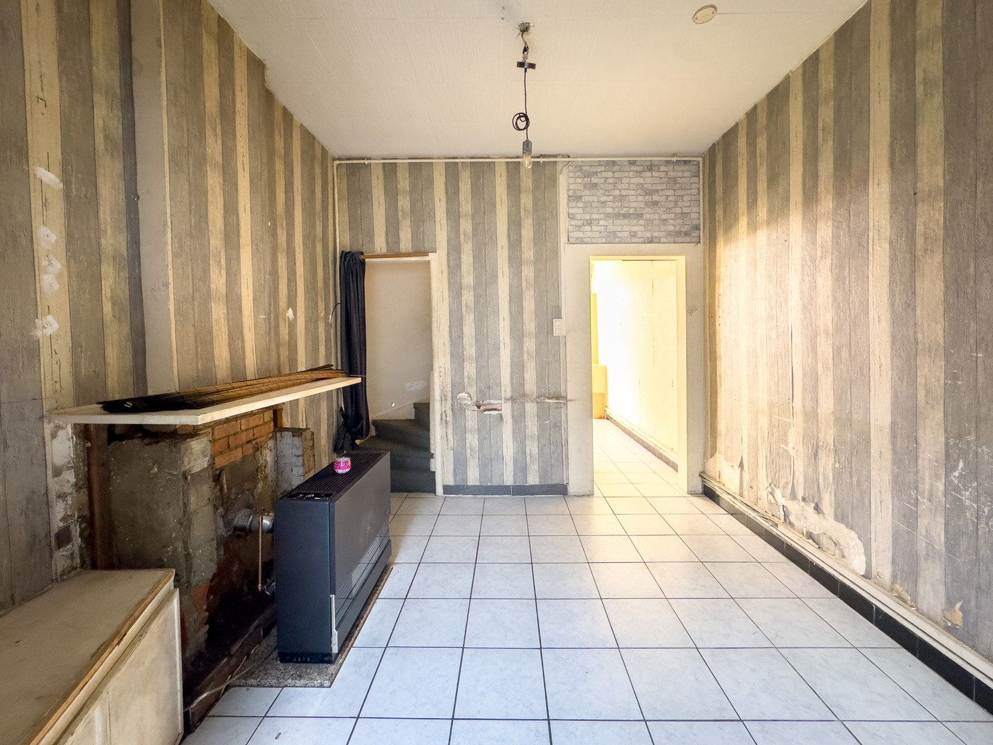 Te renoveren starterswoning, met 2 slaapkamers, in Wetteren - foto 4