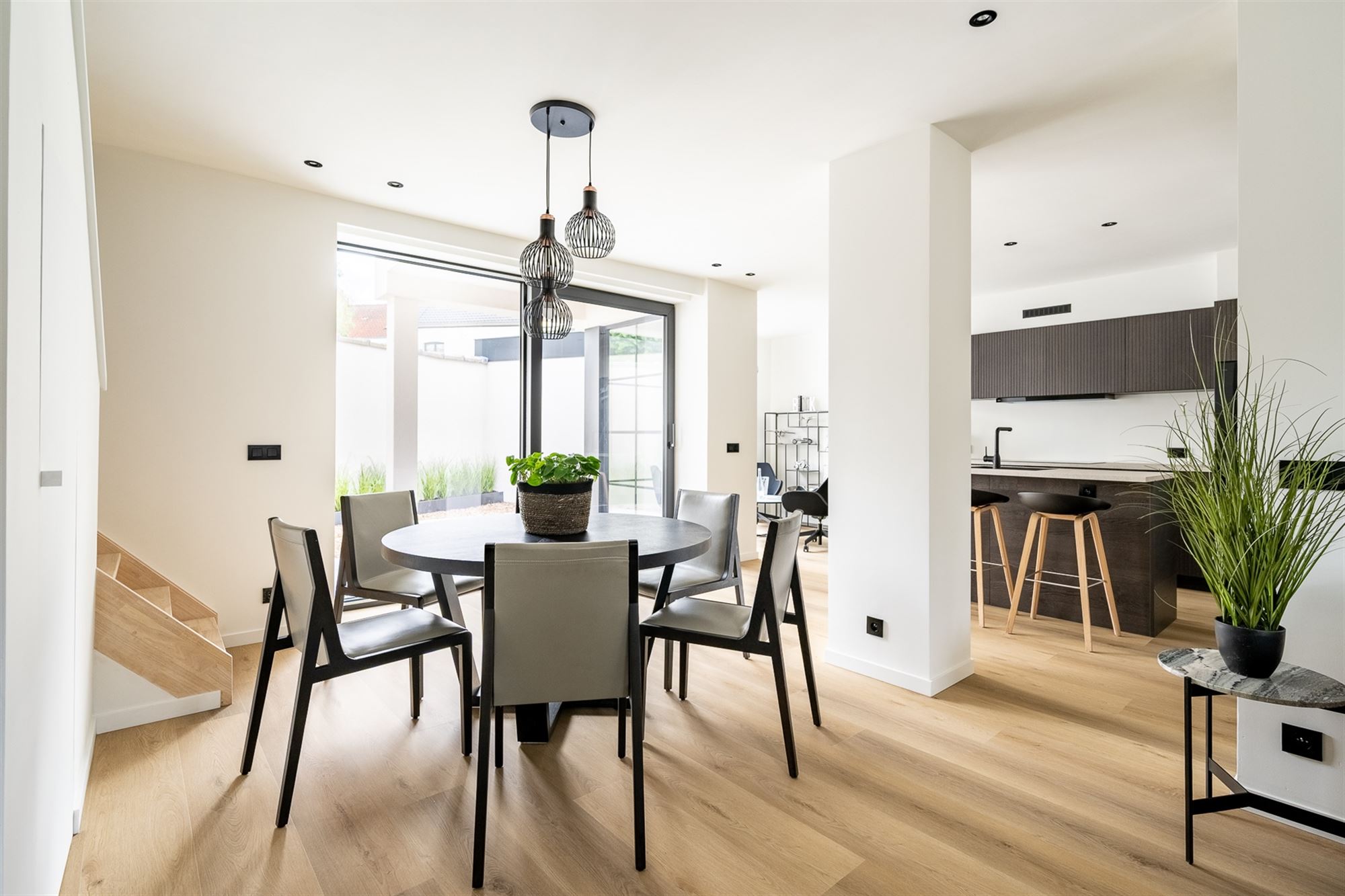 Gerenoveerde woning met 4 slpk! - foto 5