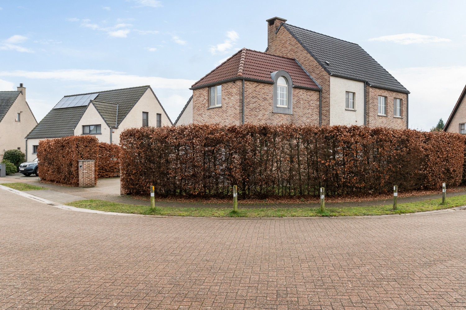 Huis met 3 slaapkamers en zonnige tuin te Oelegem! - foto 2