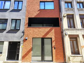 HEERLIJKE NIEUWBOUWWONINGNieuwbouw uit 2023, super licht en modern, met kwalitatieve materialen en topafwerking. Gelegen in een rustige straat in...