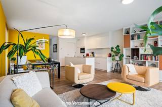  Appartement moderne à Berlaar avec des finitions élégantes Situé dans le quartier calme de Berlaar, cet appartement de 98 m² offre une combinaison...