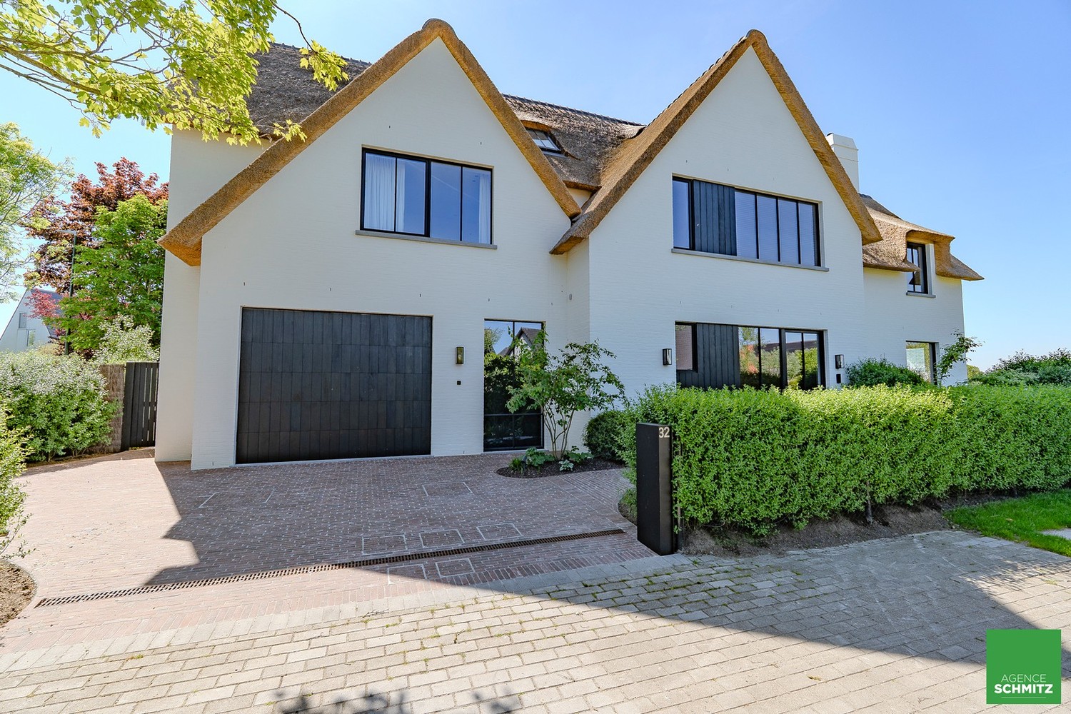 Prachtige nieuwbouwvilla met 6 slaapkamers, 5 badkamers en een fantastisch open zicht over de velden, gelegen op slechts enkele minuten van het Zoute en het centrum van Knokke. - foto 5