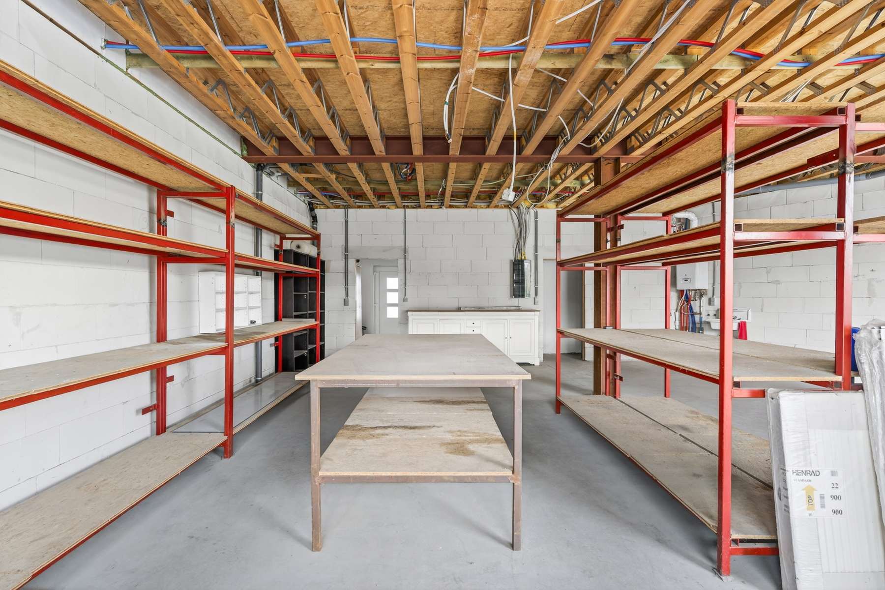 Magazijn met bovenliggend appartement in Ronse - foto 4