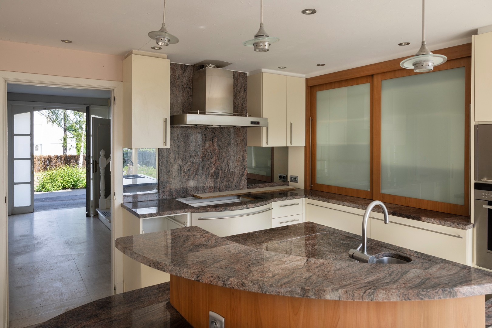 Te renoveren villa op perceel van 2.433 m². - photo 4